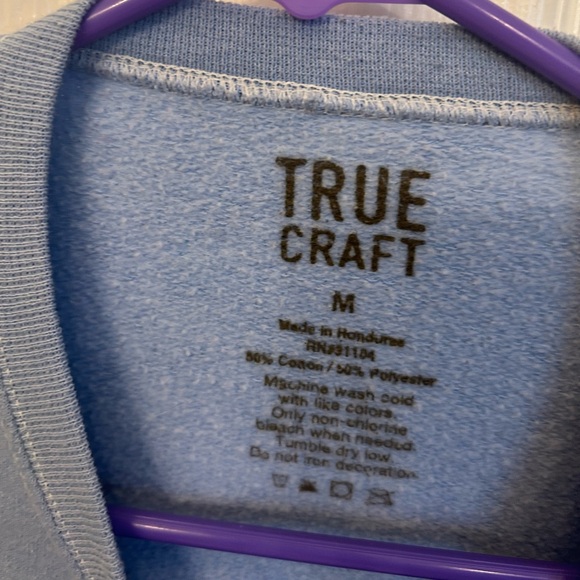 Ombre Blue Sweatshirt size Medium - Picture 3 of 5